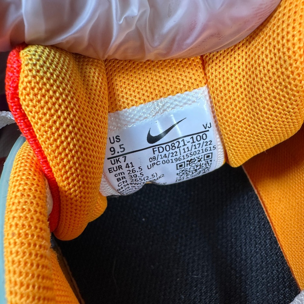 Nike Air Max Futura 90 Womens 9.5 White Hyper Pink Orange Sneakers FD0821-100 - Picture 6 of 9